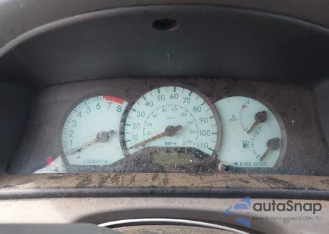 2004 Toyota Corolla Le z USA, uszkodzony, nr VIN 1NXBR32E34Z260203